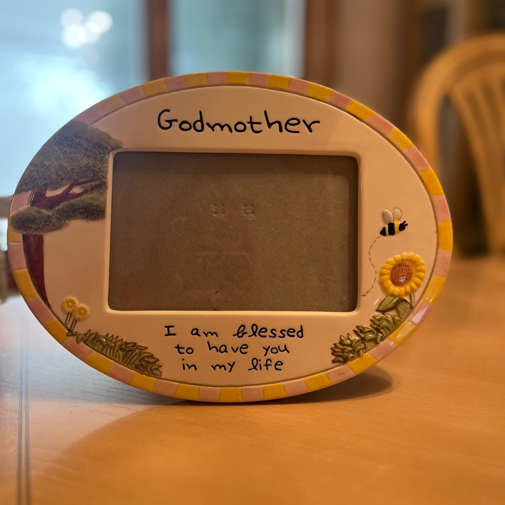 “Russ” Godmother Oval Picture Frame with Floral and Bee Design